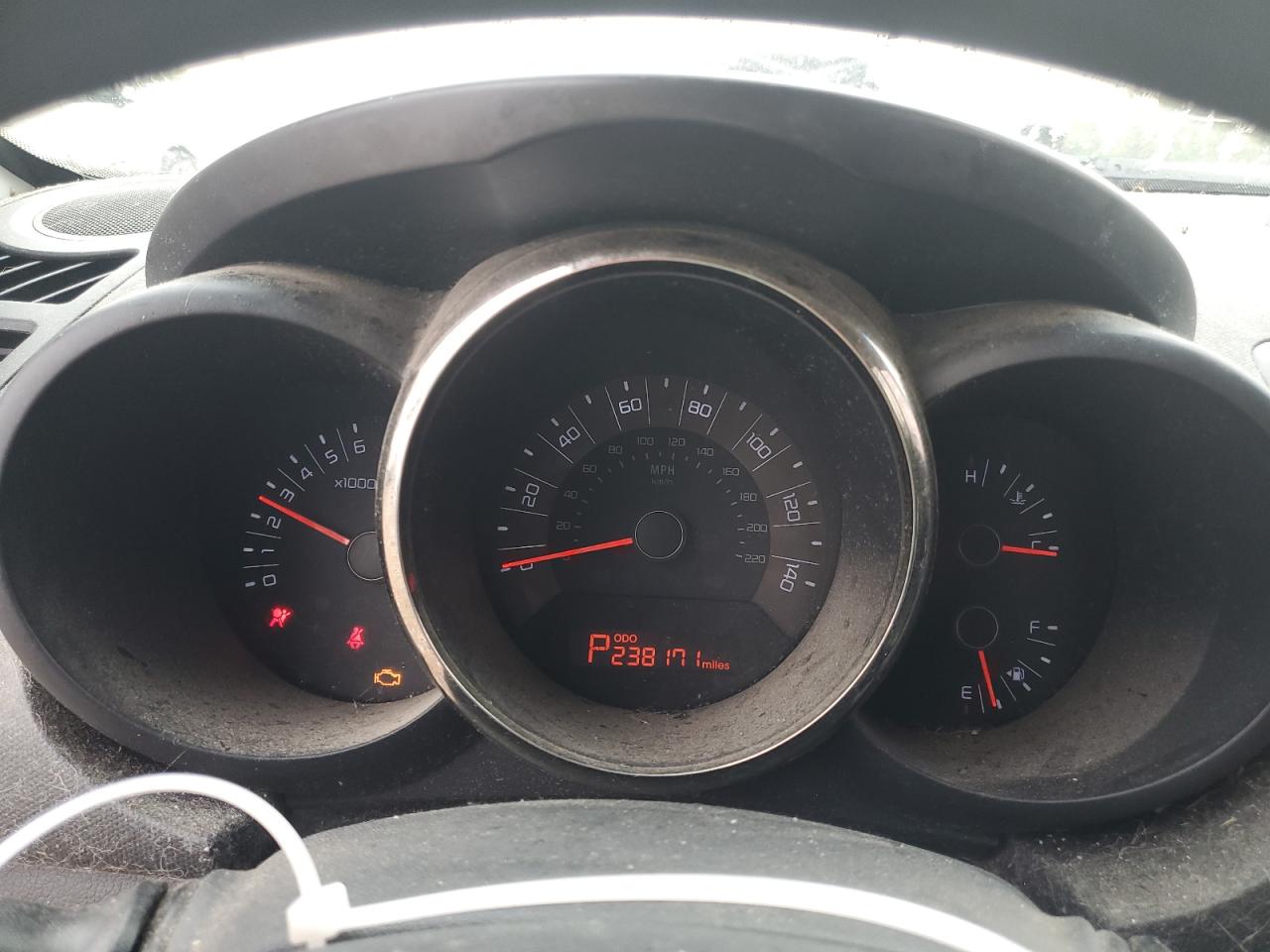 KNDJT2A23B7715971 2011 Kia Soul +