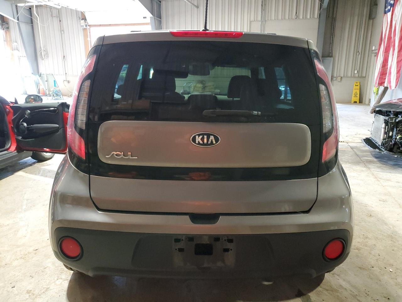 KNDJN2A25H7453163 2017 Kia Soul