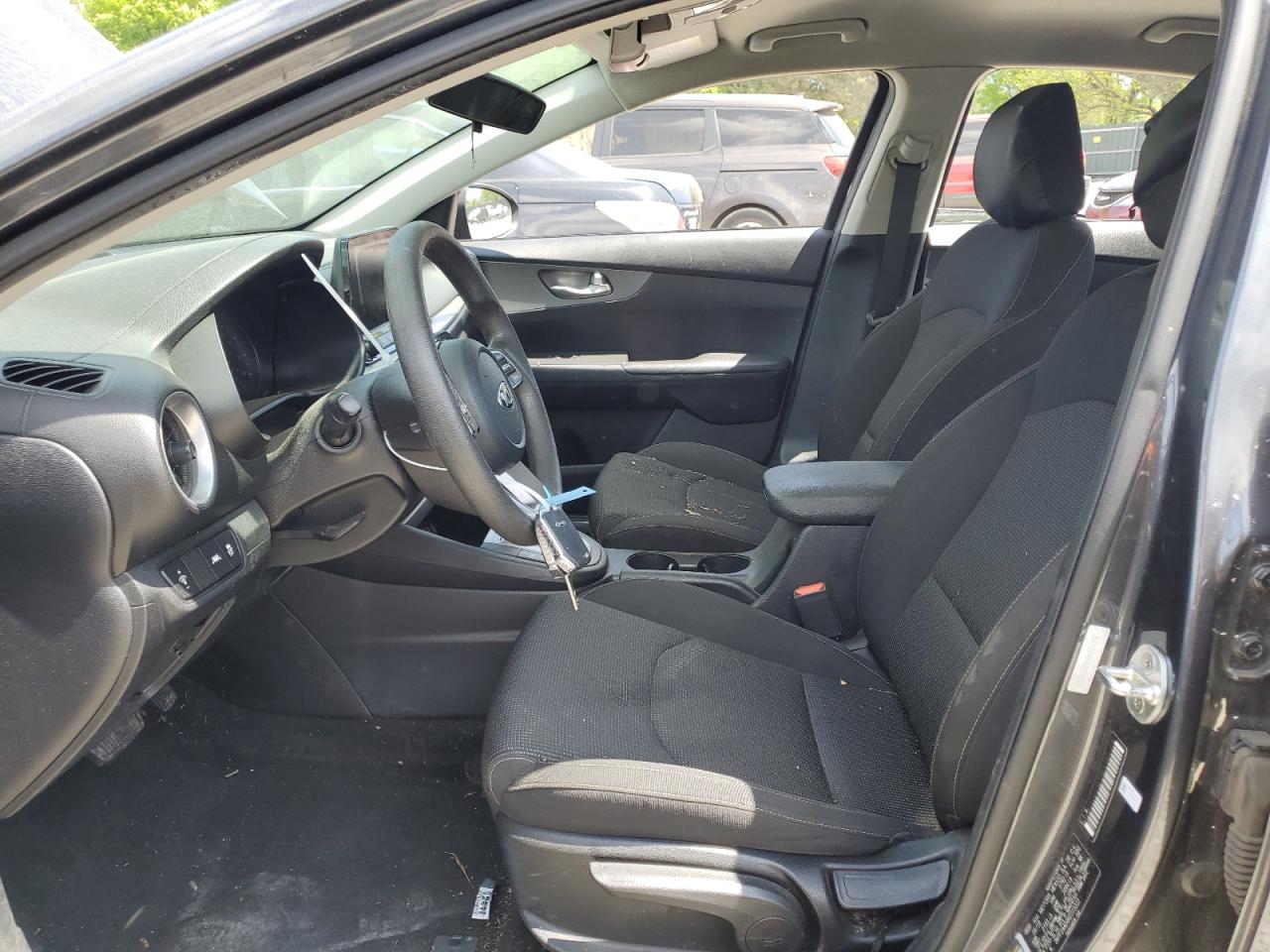 3KPF24AD4KE015222 2019 Kia Forte Fe