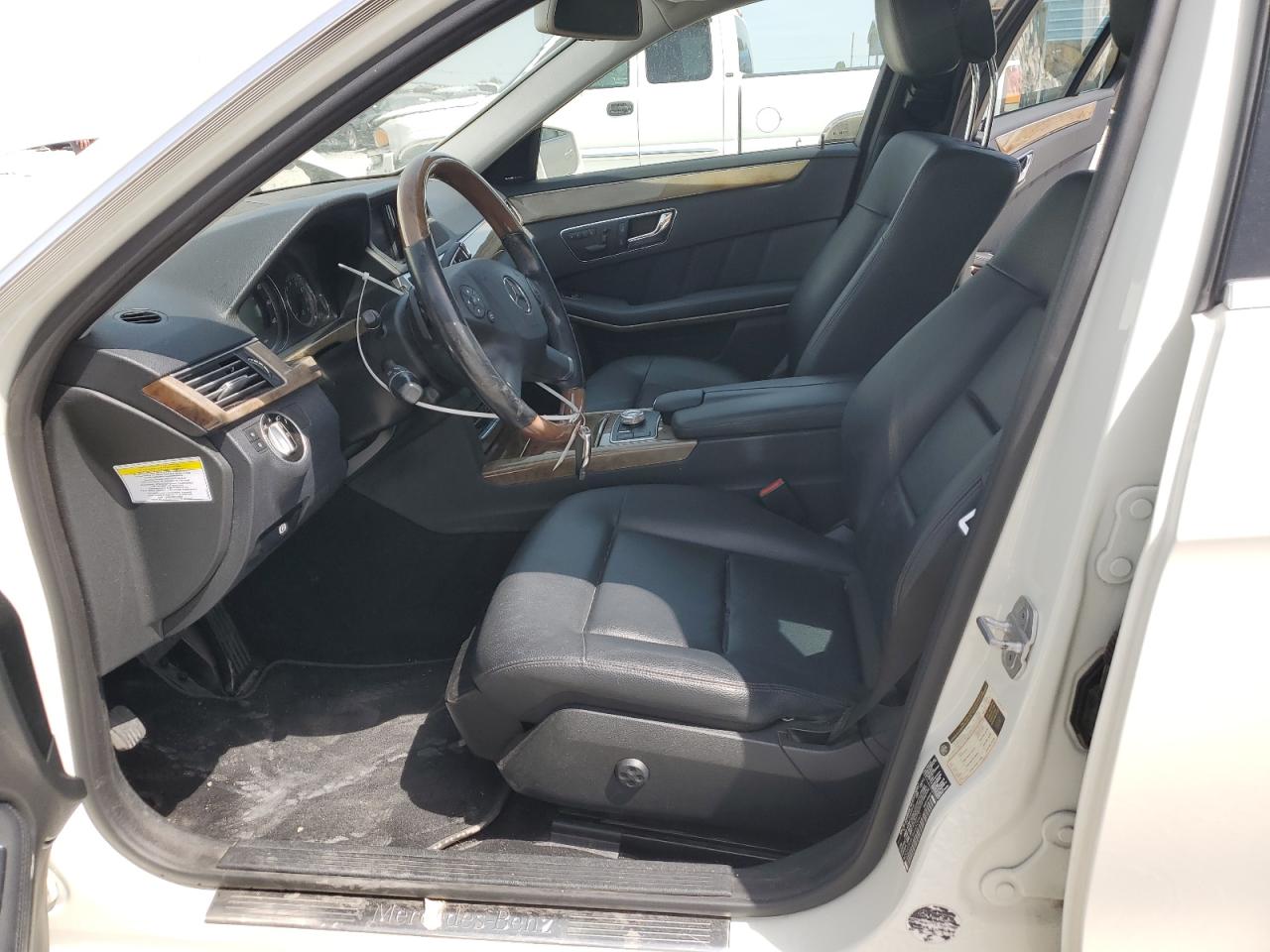 WDDHF8HB7BA430987 2011 Mercedes-Benz E 350 4Matic