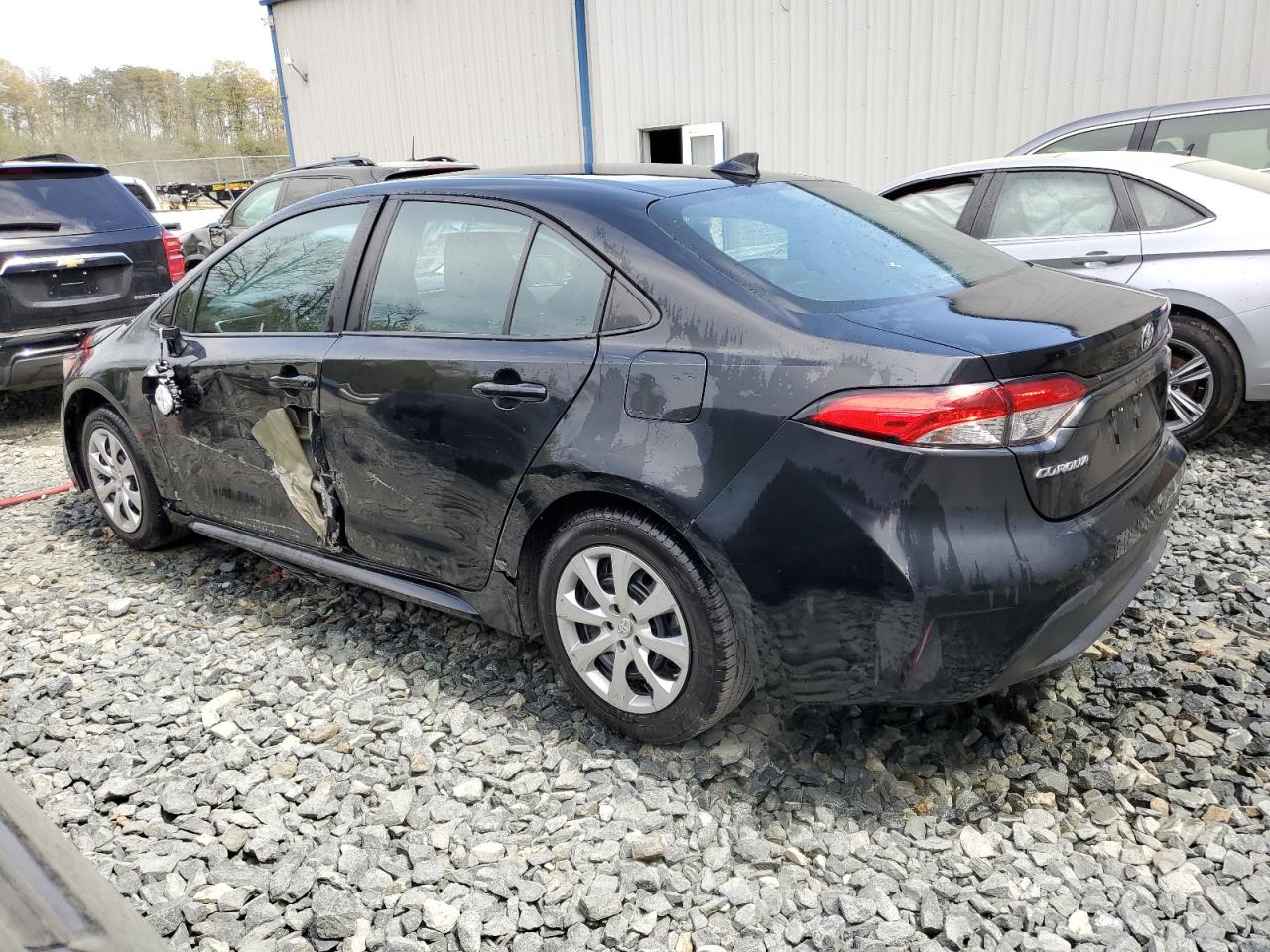 2021 Toyota Corolla Le vin: 5YFEPMAE6MP237512