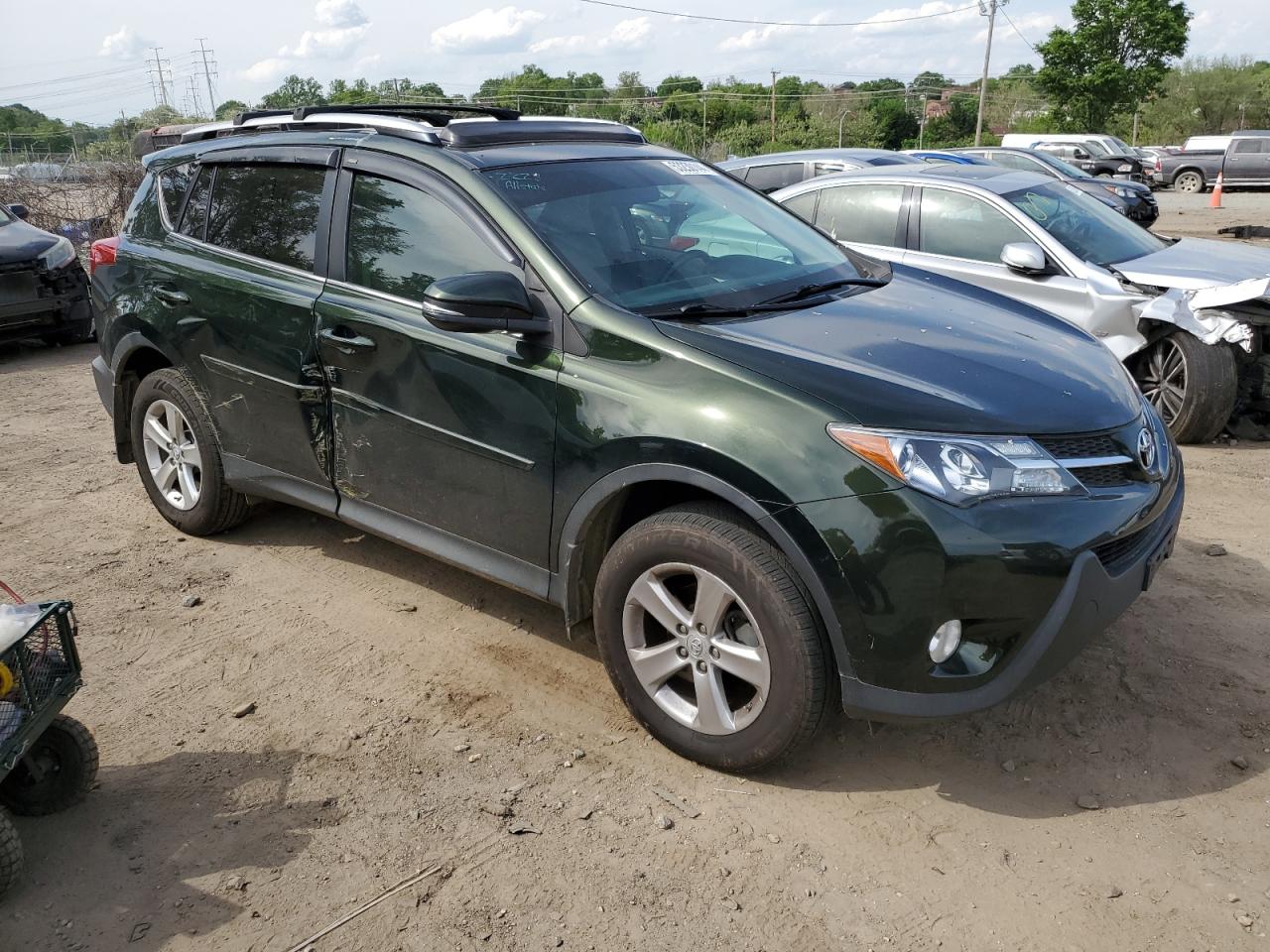 2T3RFREV4DW119590 2013 Toyota Rav4 Xle