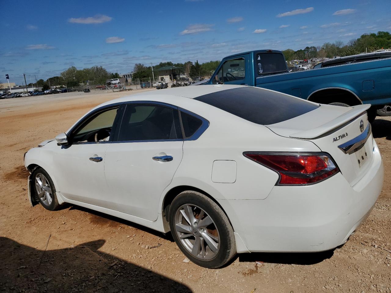 2014 Nissan Altima 2.5 vin: 1N4AL3AP0EC410527