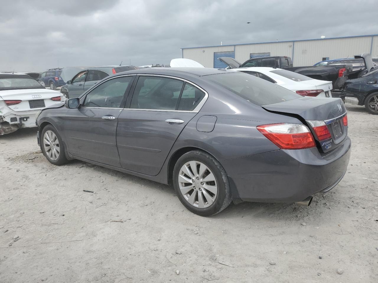 1HGCR3F83DA028782 2013 Honda Accord Exl