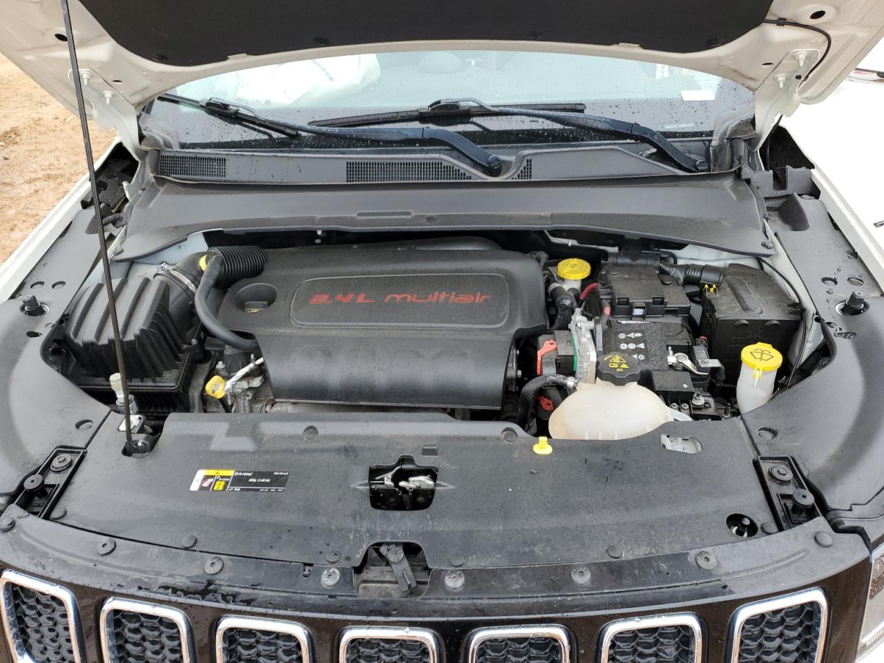 3C4NJDCB2JT481106 2018 Jeep Compass Limited