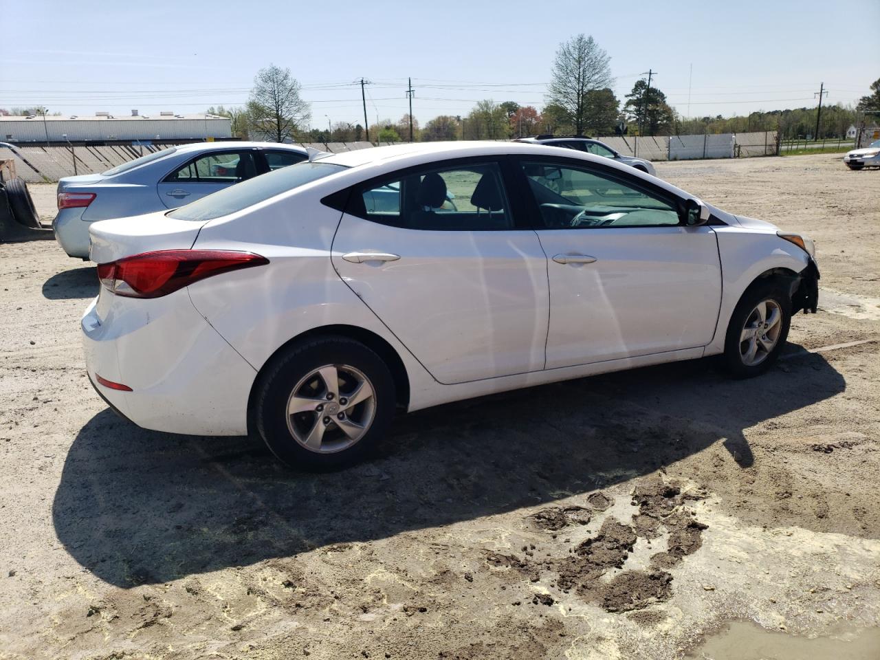 5NPDH4AE5EH507563 2014 Hyundai Elantra Se