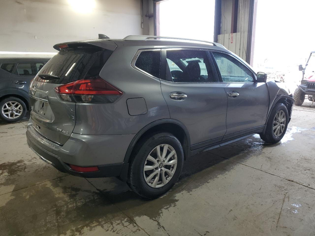 2018 Nissan Rogue S vin: KNMAT2MVXJP616391