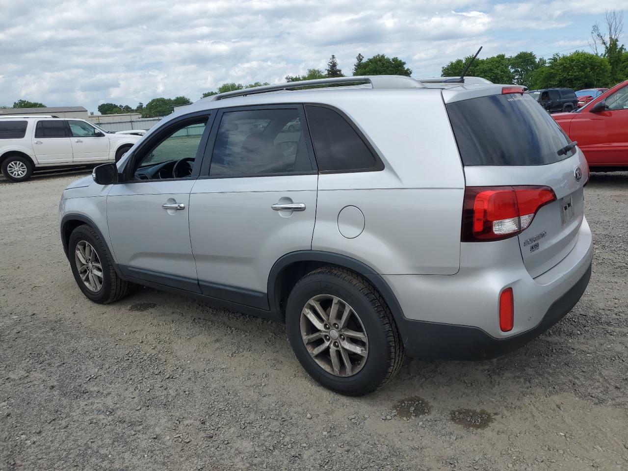 5XYKT3A64FG562734 2015 Kia Sorento Lx