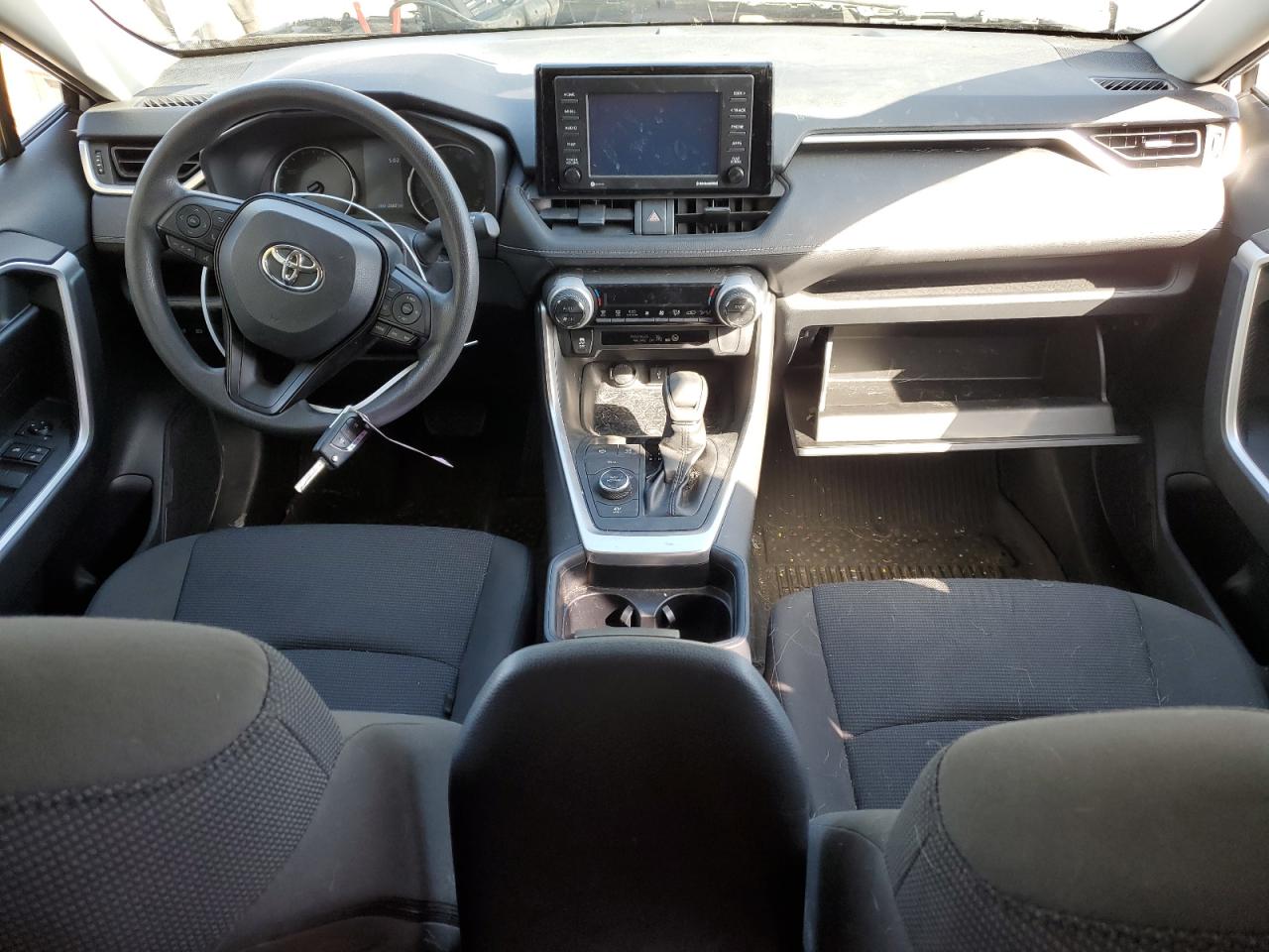 JTMMWRFV1LD055030 2020 Toyota Rav4 Le