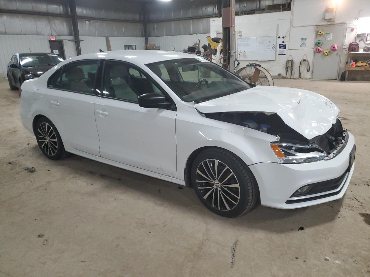 3VWD17AJ2FM425477 2015 Volkswagen Jetta Se