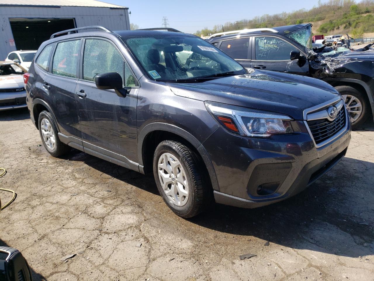 2019 Subaru Forester vin: JF2SKACC3KH492270