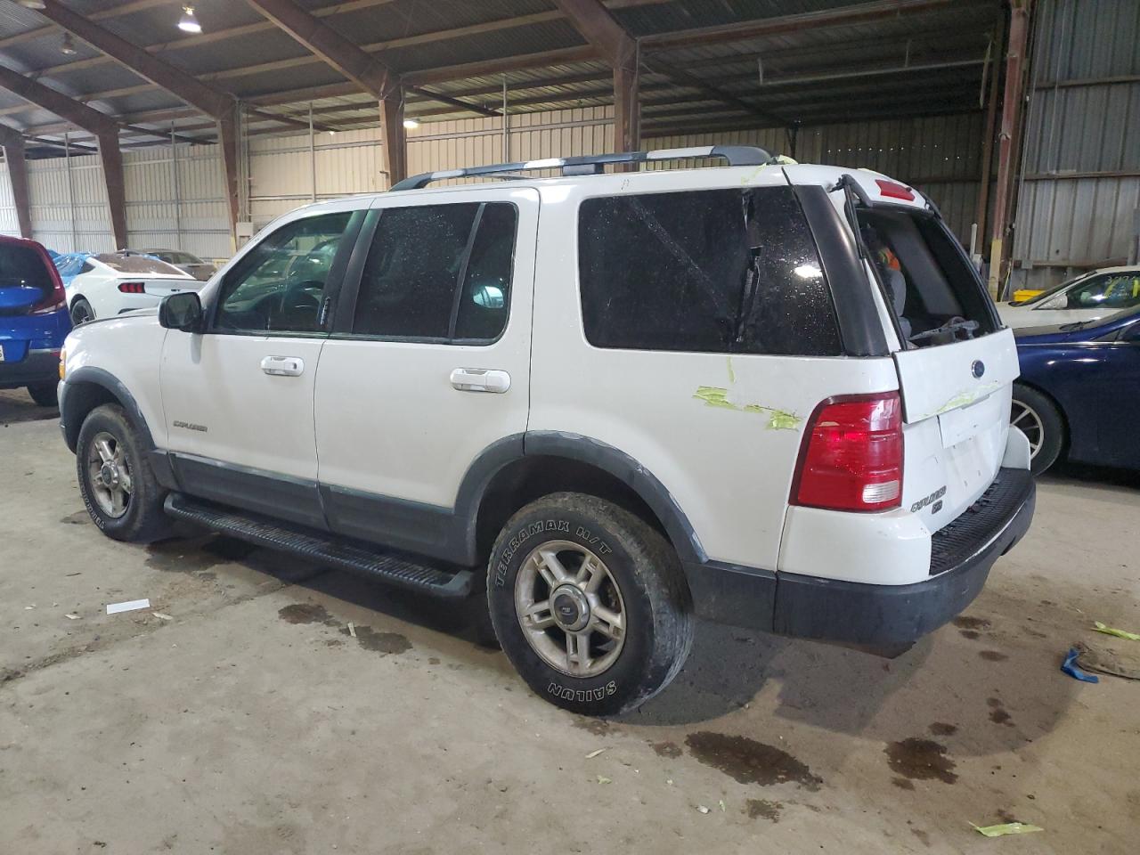 1FMZU73E32ZA43673 2002 Ford Explorer Xlt