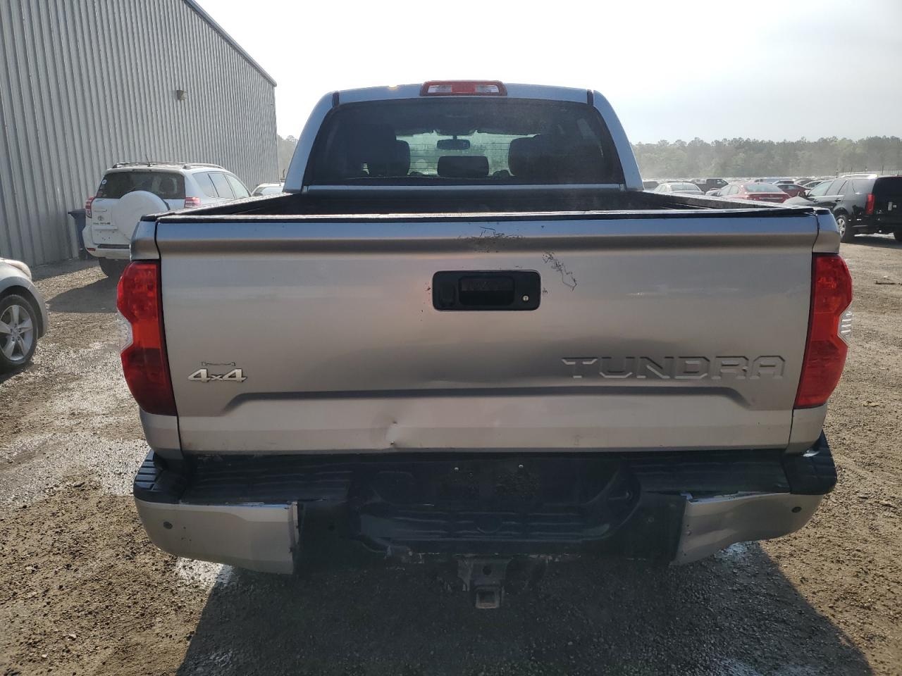 5TFHW5F13GX536876 TOYOTA TUNDRA 2016
