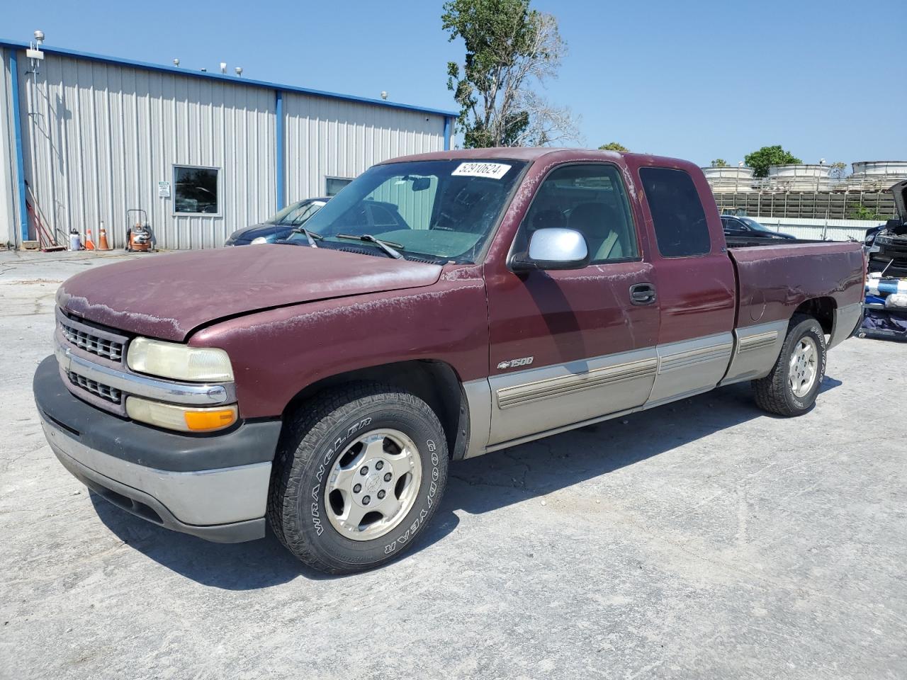 2GCEC19TXY1154697 2000 Chevrolet Silverado C1500