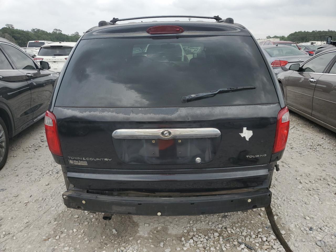 2C4GP54L05R142485 2005 Chrysler Town & Country Touring