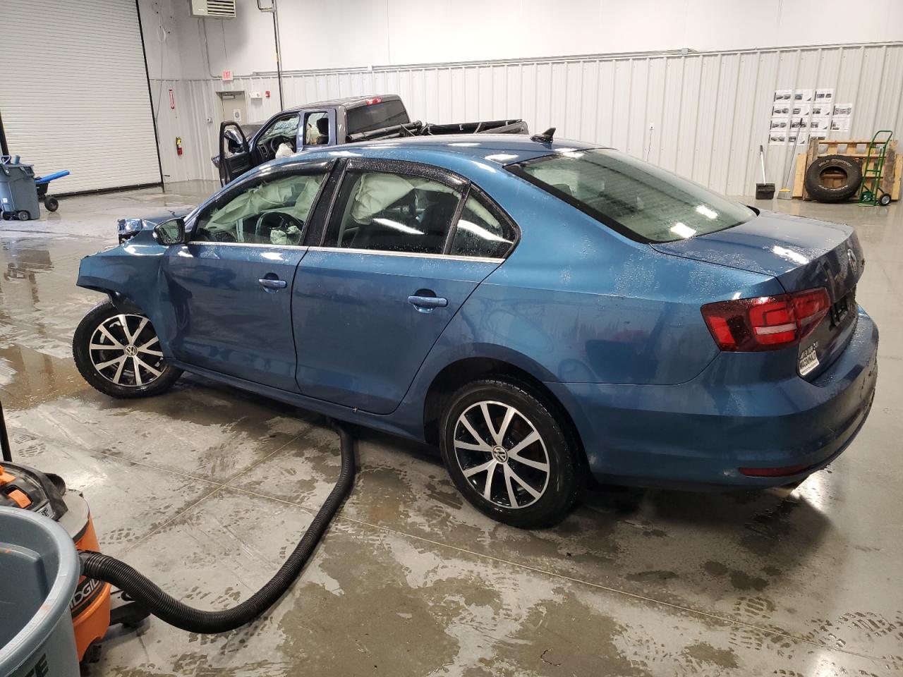 2017 Volkswagen Jetta Se vin: 3VWDB7AJ9HM257501