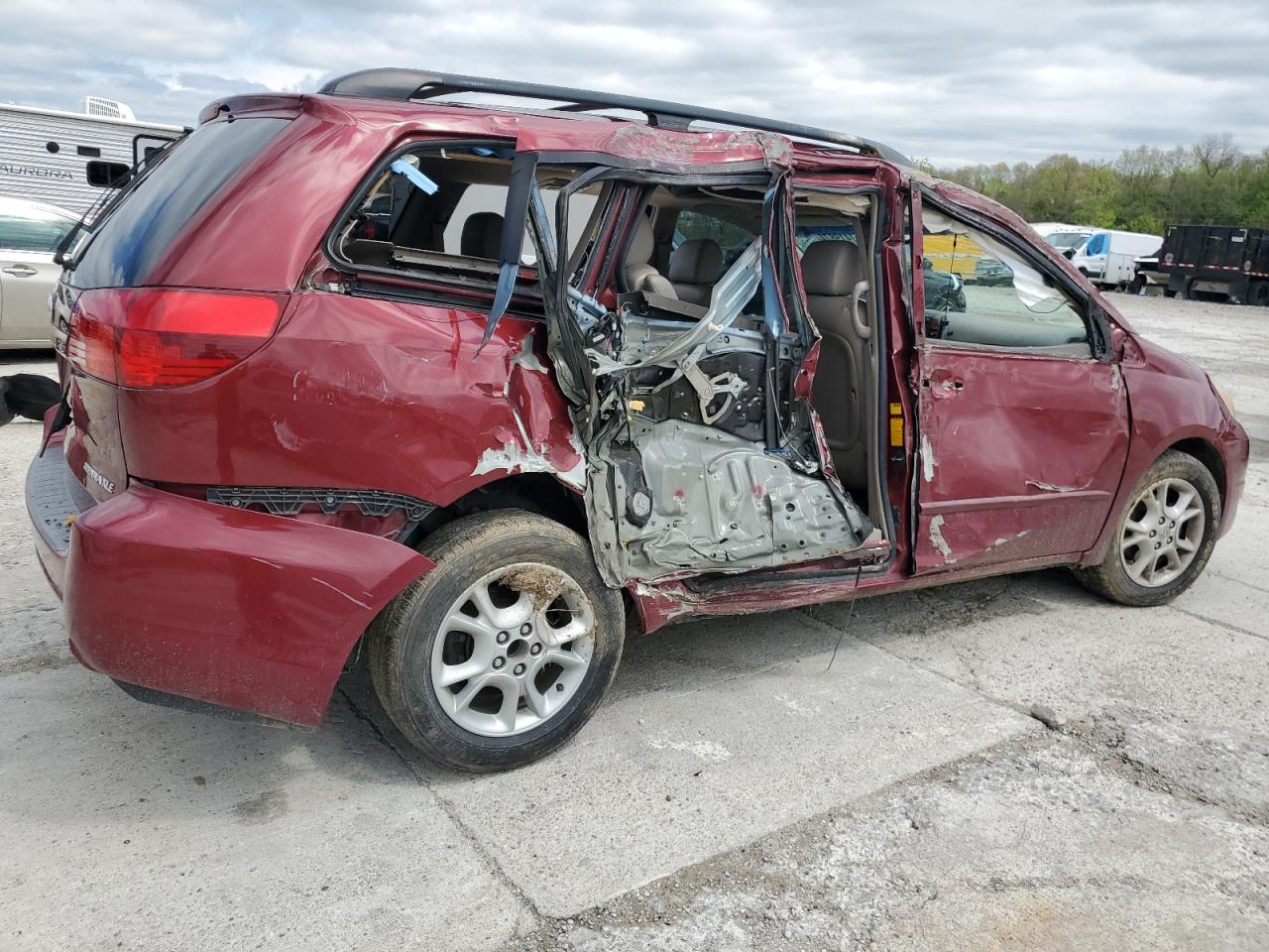 5TDZA22C95S380659 2005 Toyota Sienna Xle