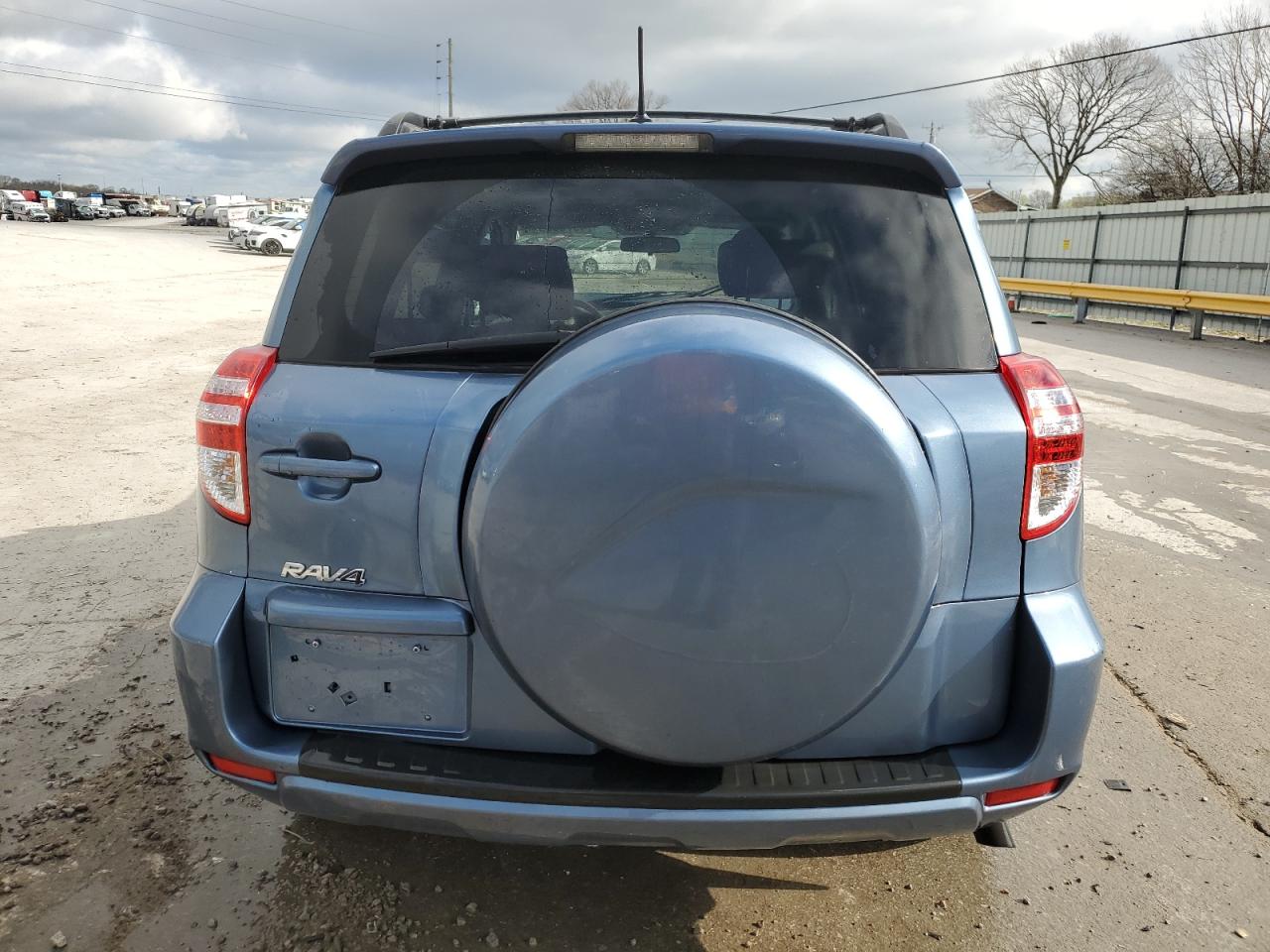 2T3ZF4DV3BW071131 2011 Toyota Rav4