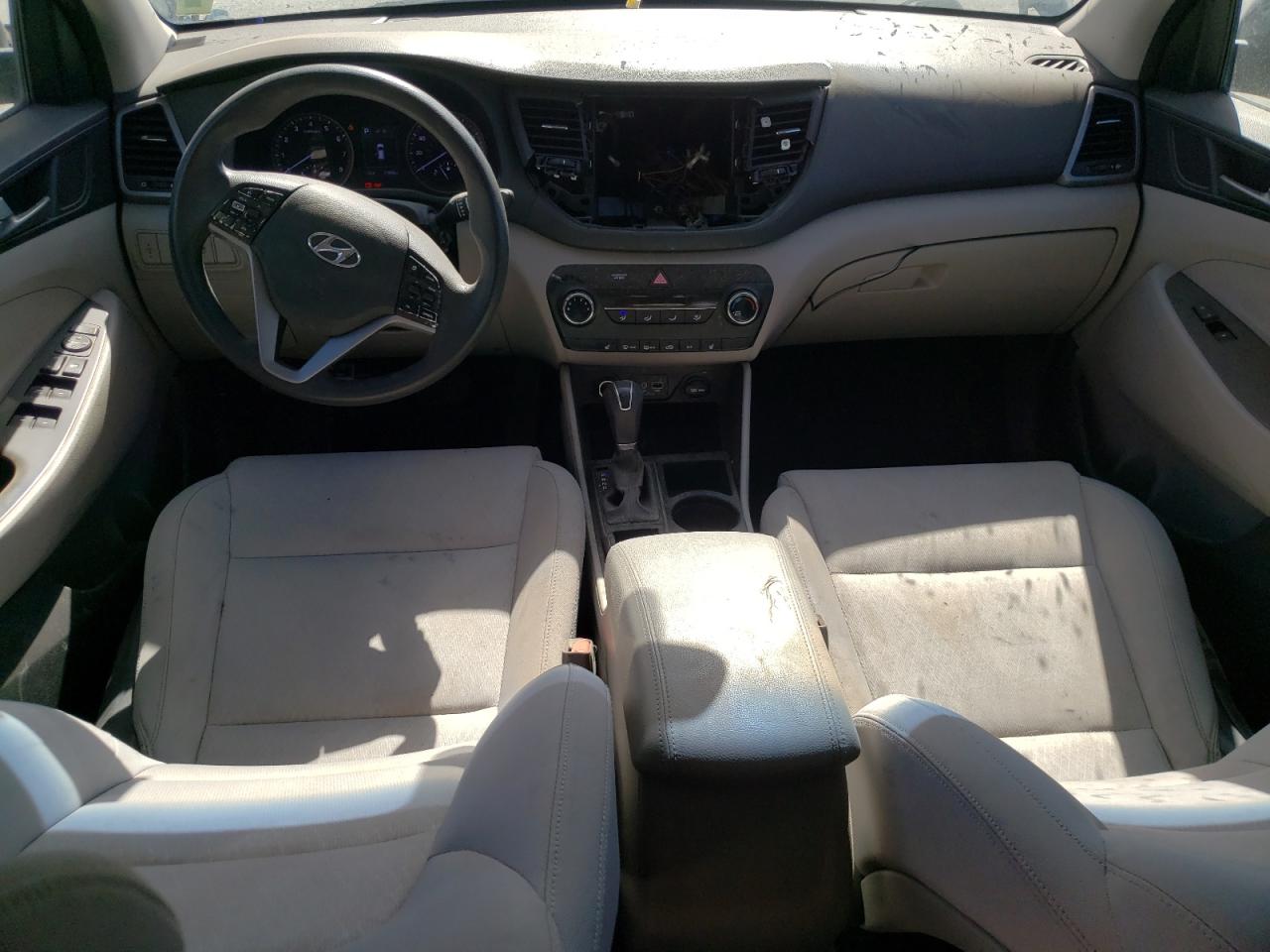 KM8J33A40JU601168 2018 Hyundai Tucson Sel