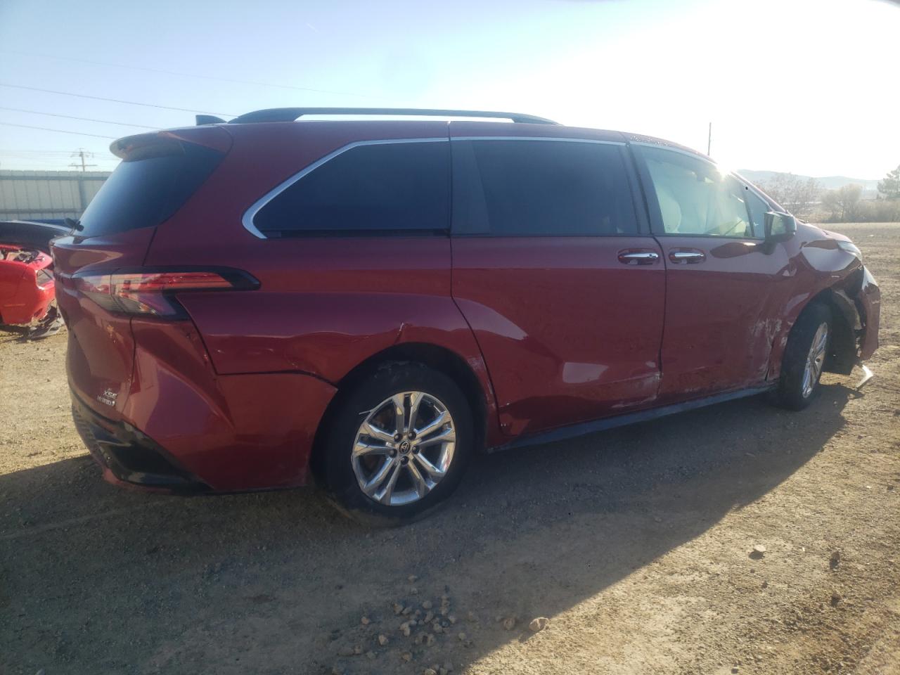 5TDDSKFC3NS048217 2022 Toyota Sienna Xse