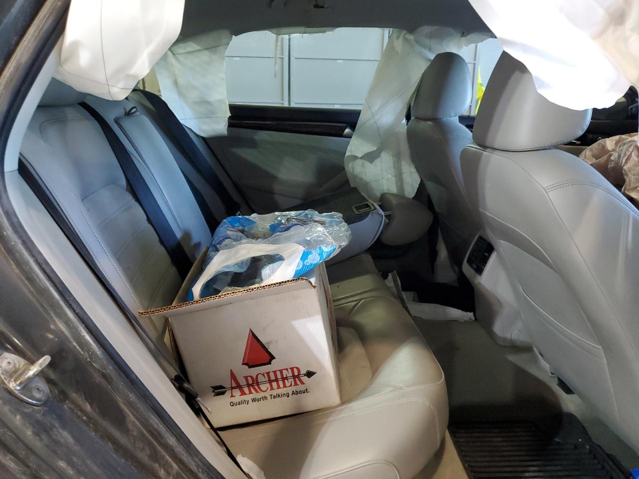 1VWCV7A34FC034091 2015 Volkswagen Passat Sel