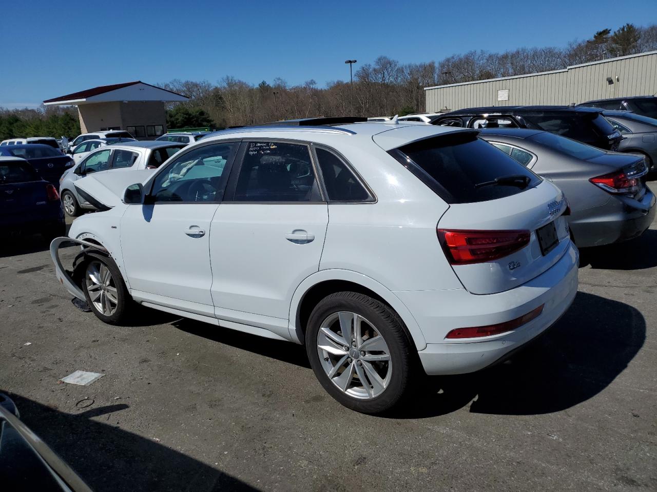 2018 Audi Q3 Premium vin: WA1ECCFS4JR000159