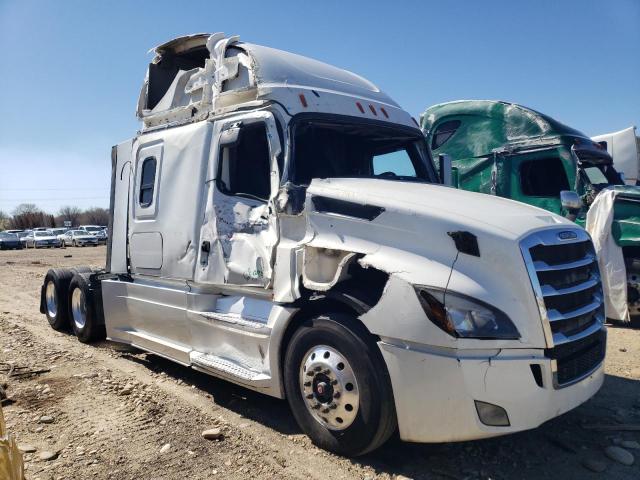 Lot #2436331017 2022 FREIGHTLINER CASCADIA 1 salvage car