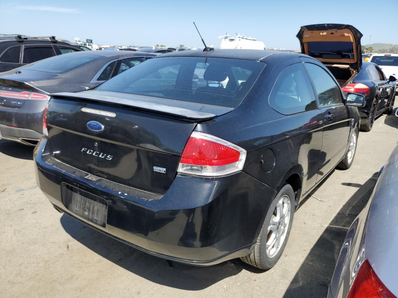 1FAHP33N28W127158 2008 Ford Focus Se