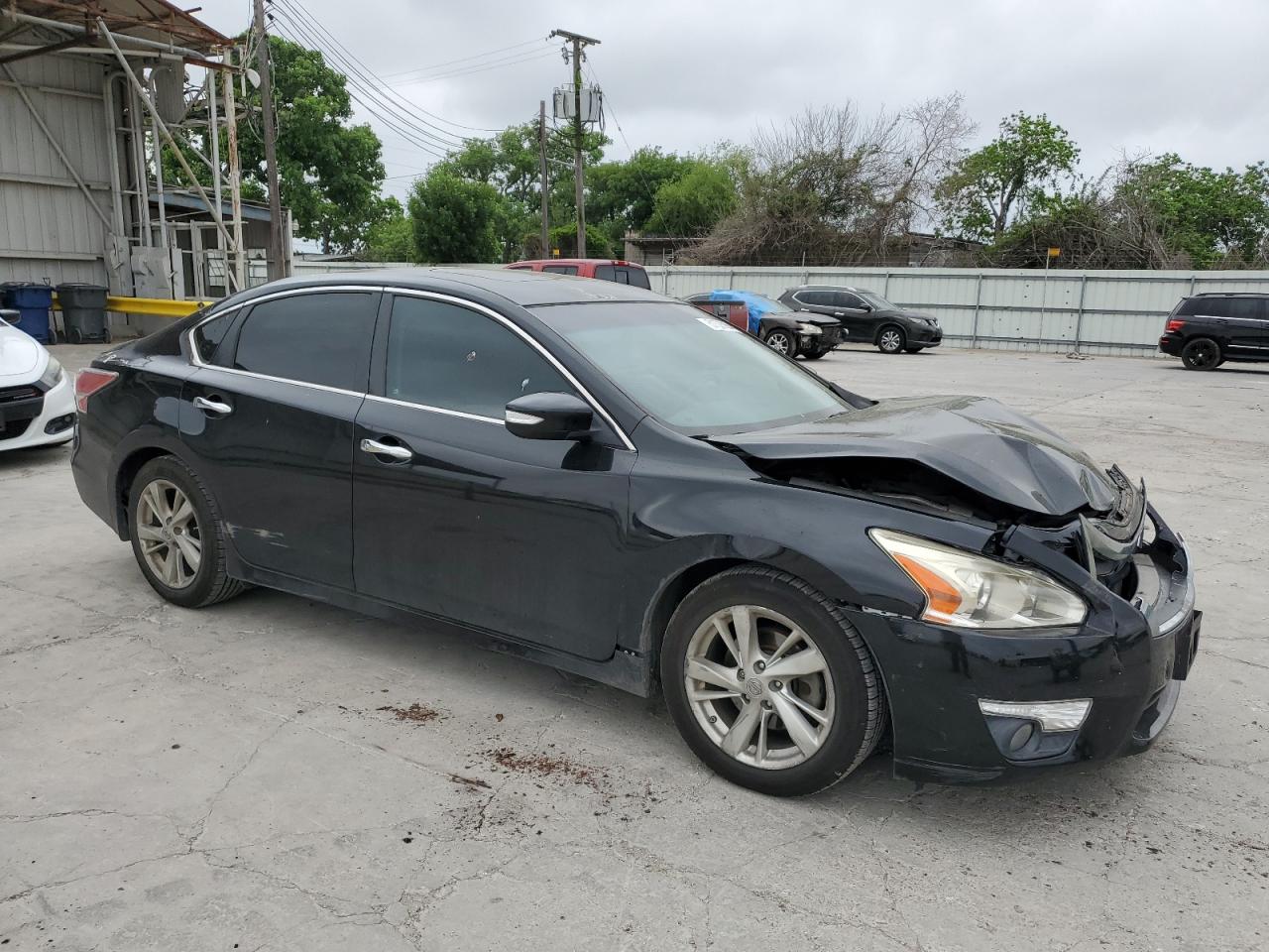 2015 Nissan Altima 2.5 vin: 1N4AL3AP2FC127886