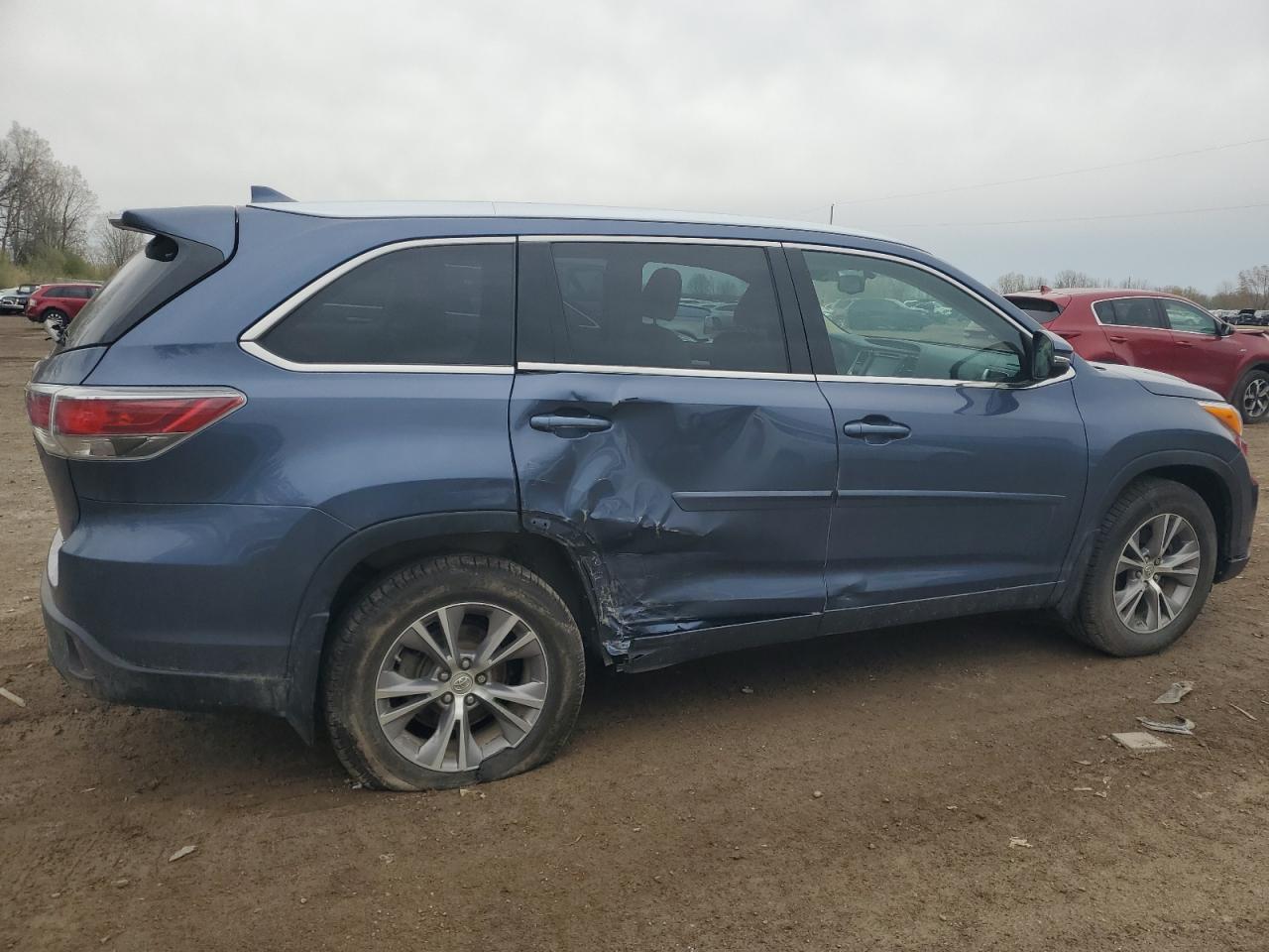 5TDJKRFH5ES021527 2014 Toyota Highlander Xle