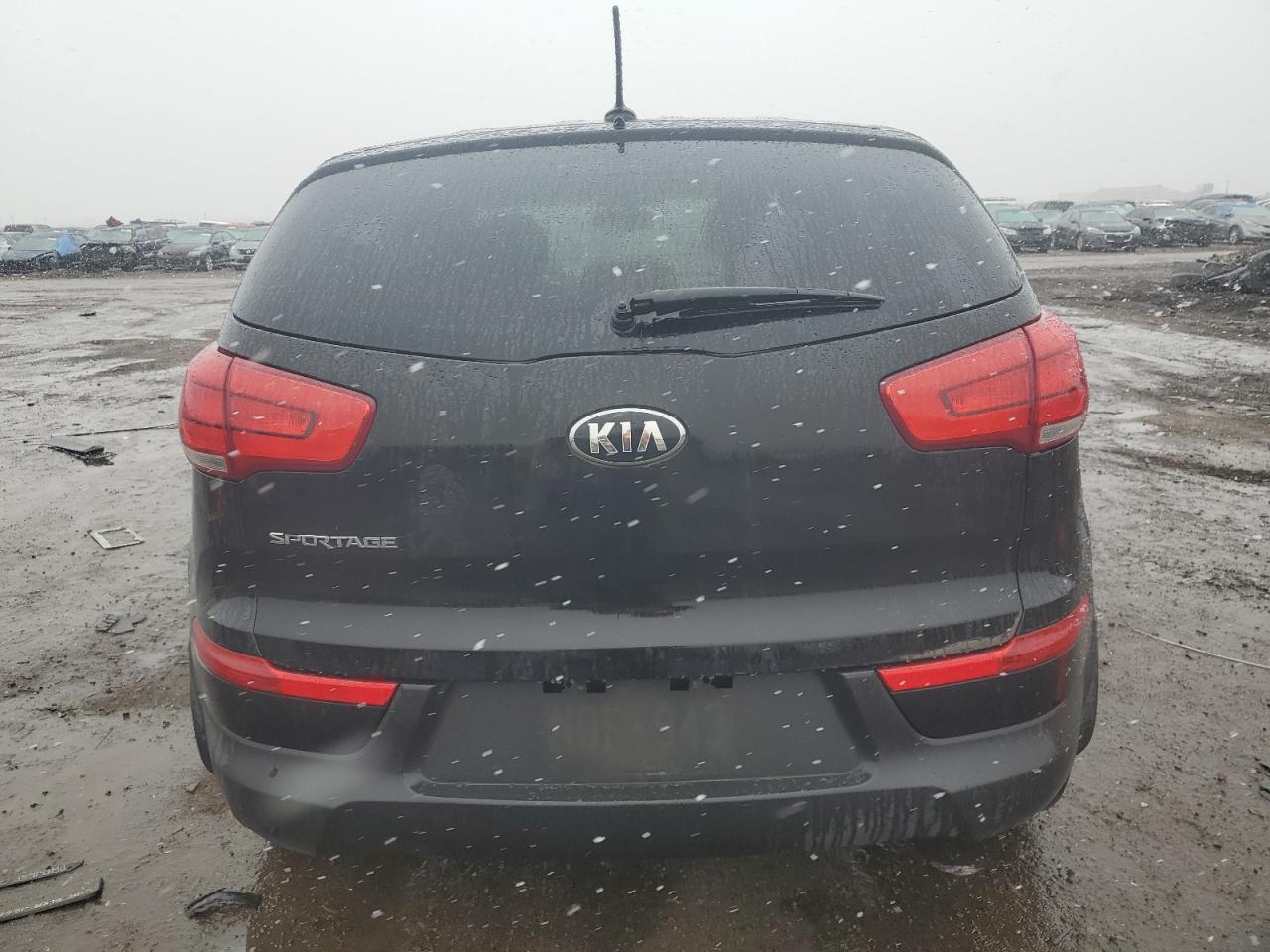 KNDPBCAC8F7677980 2015 Kia Sportage Lx