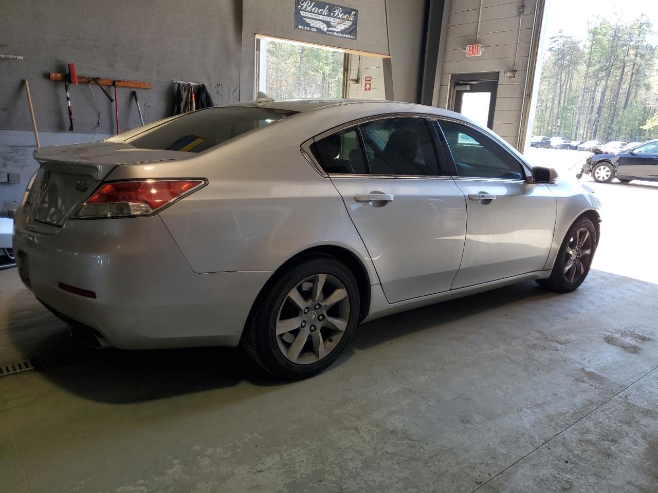 19UUA8F5XCA023978 2012 Acura Tl