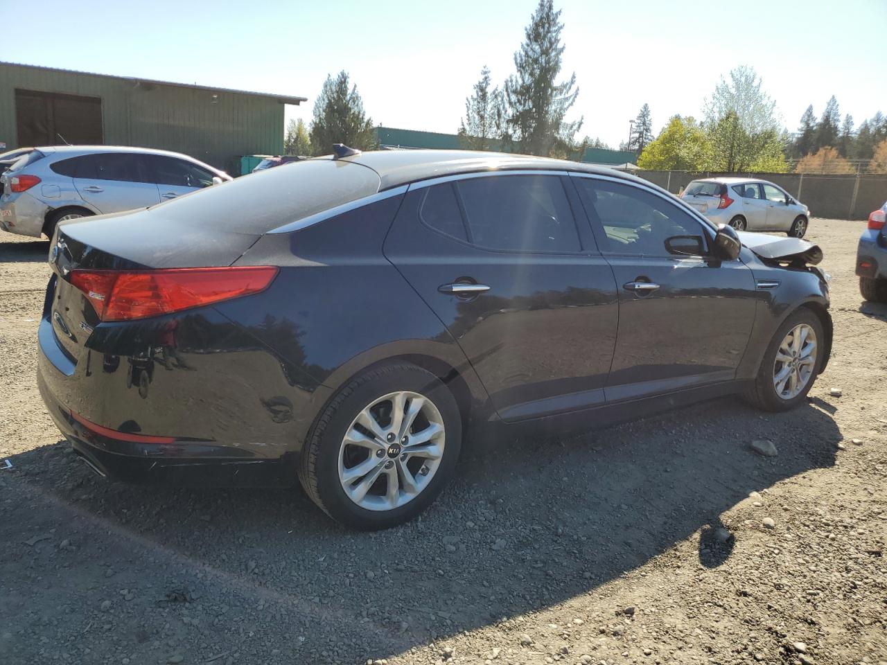 KNAGN4A73B5108411 2011 Kia Optima Ex