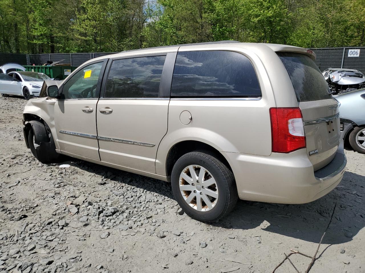 2C4RC1BG2ER148954 2014 Chrysler Town & Country Touring