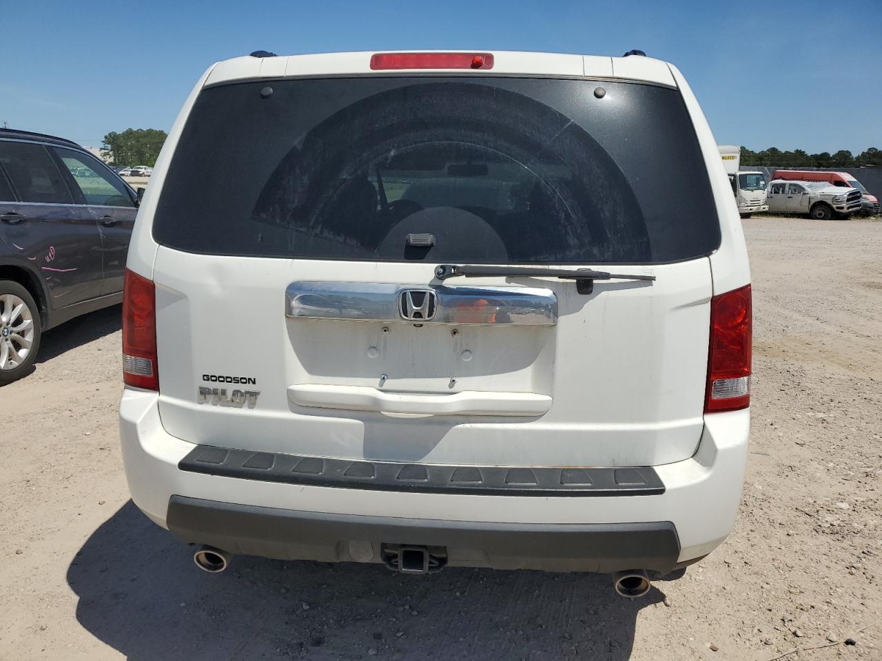 5FNYF3H65BB033981 2011 Honda Pilot Exl