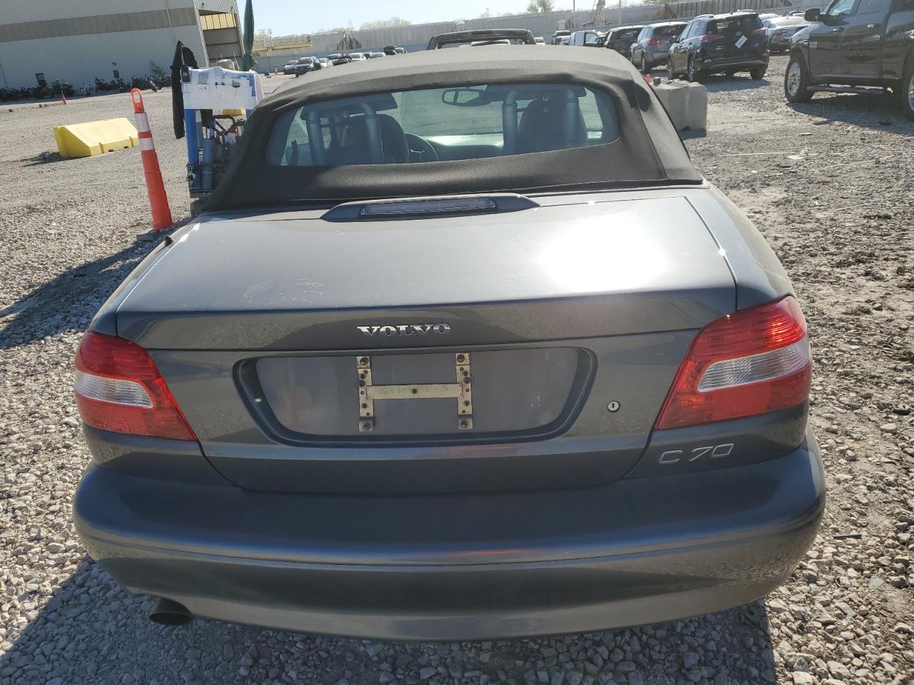 YV1NC63D24J046809 2004 Volvo C70 Lpt