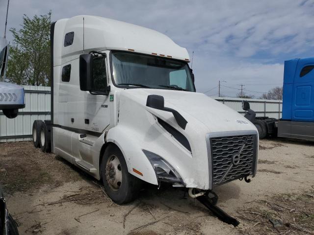 2023 VOLVO VN VNL #2955071775