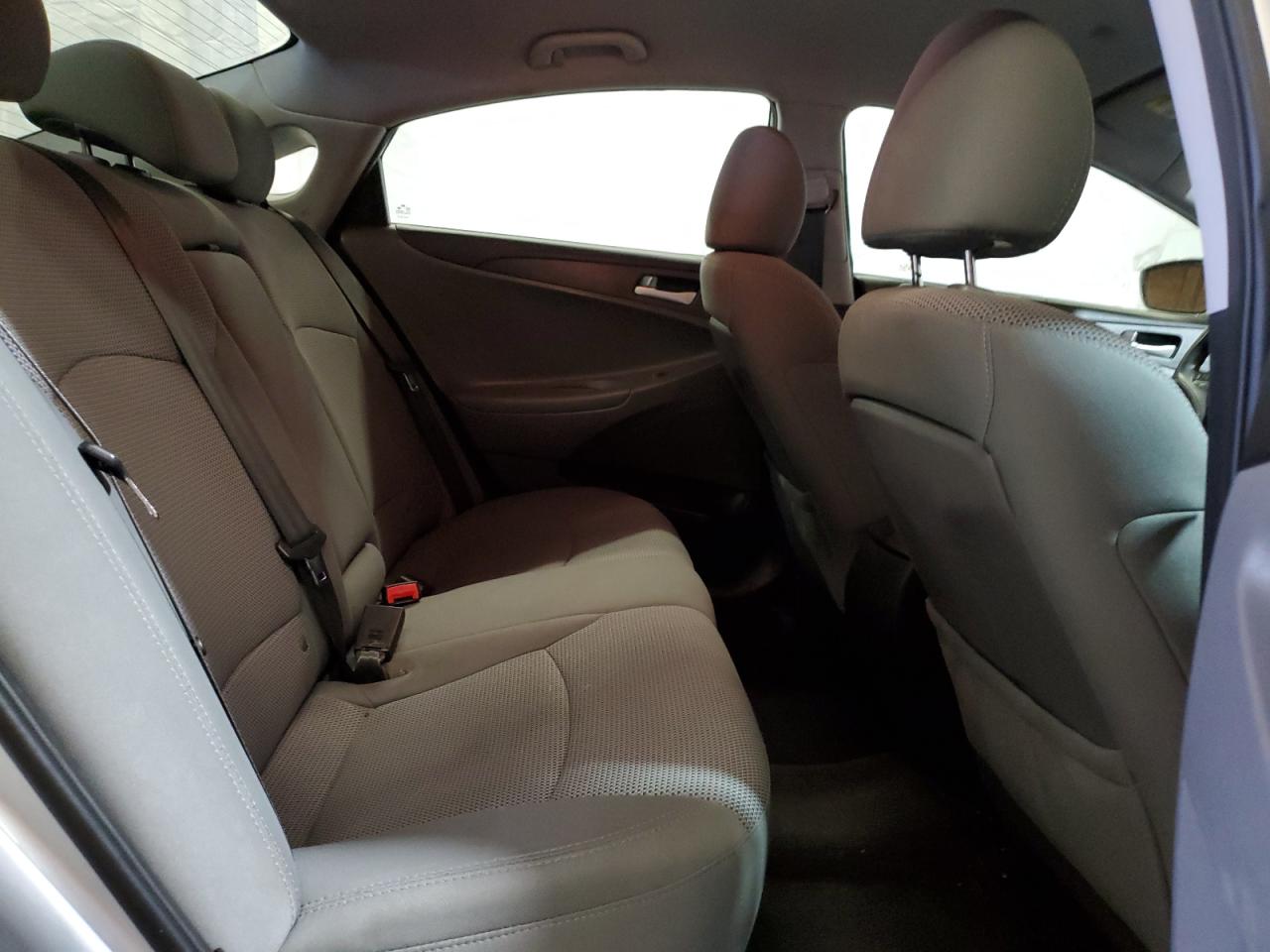 5NPEB4AC2DH637285 2013 Hyundai Sonata Gls