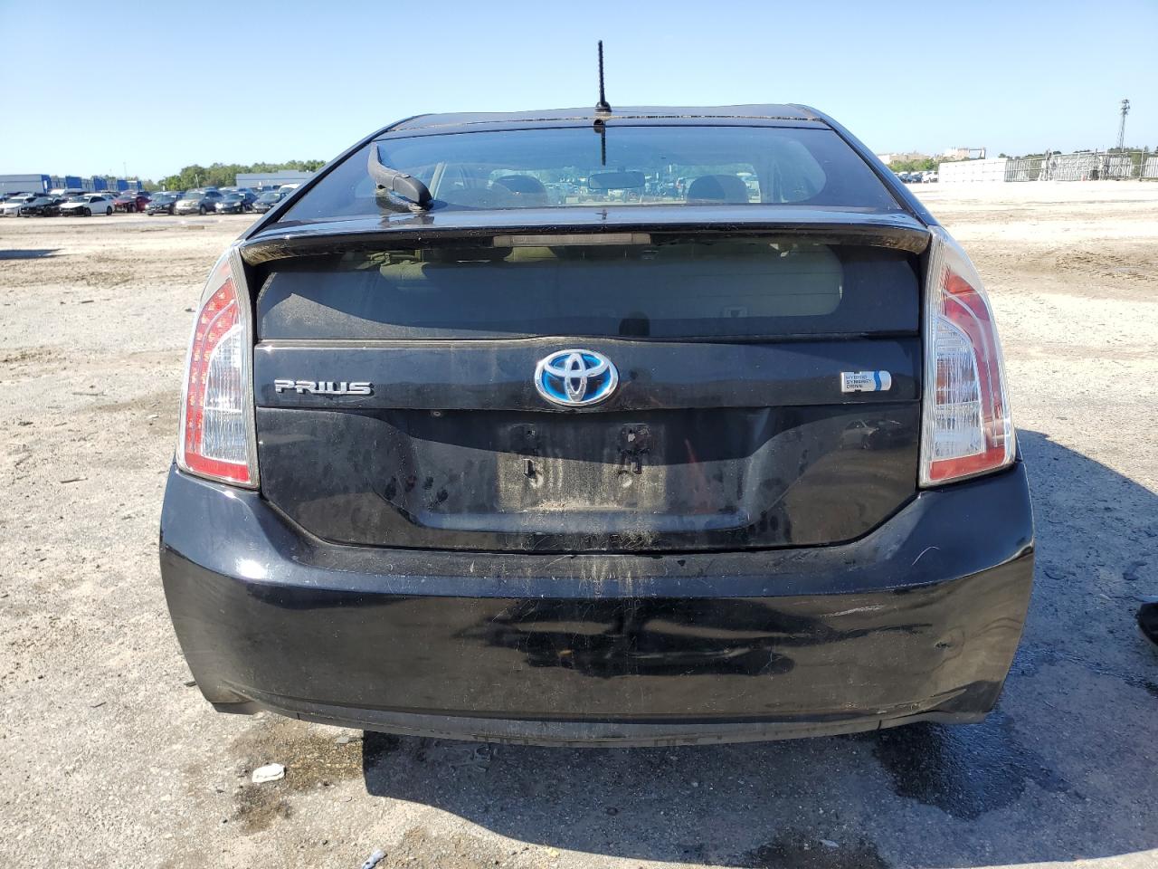 2015 Toyota Prius vin: JTDKN3DU7F1962341