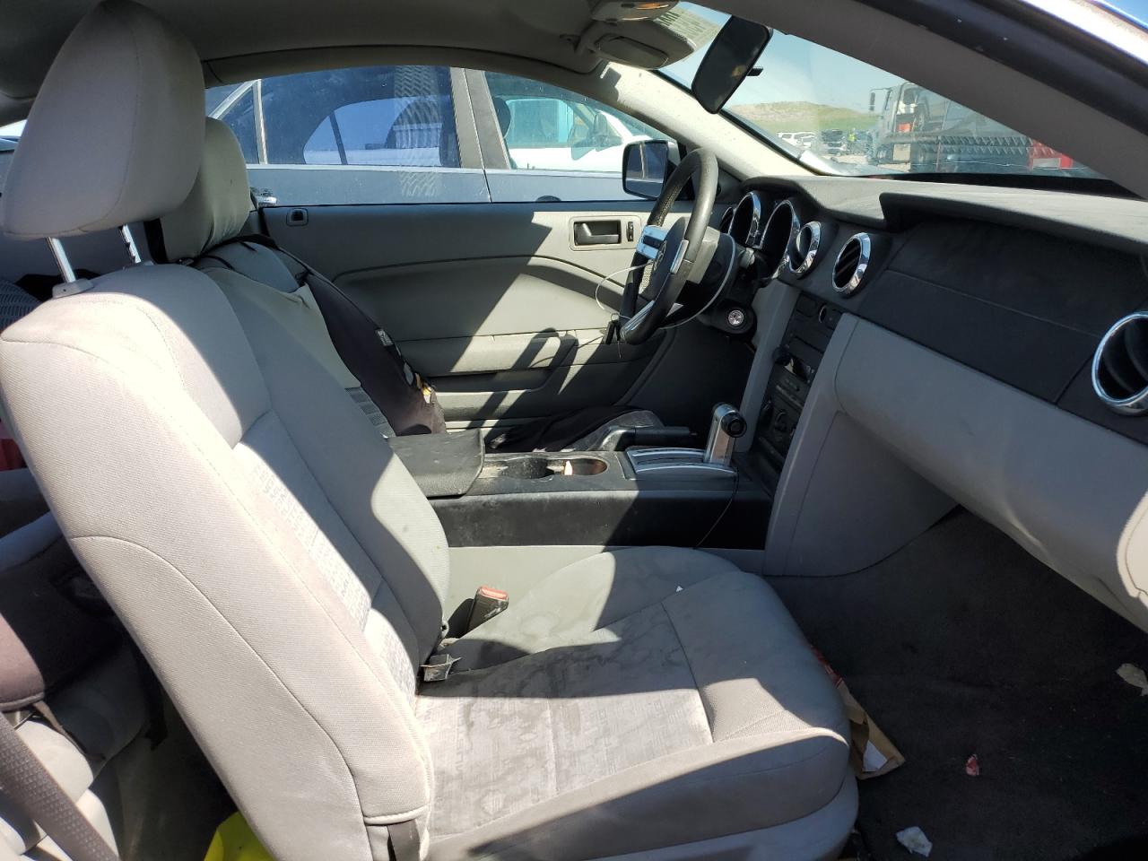 1ZVFT80N165251985 2006 Ford Mustang