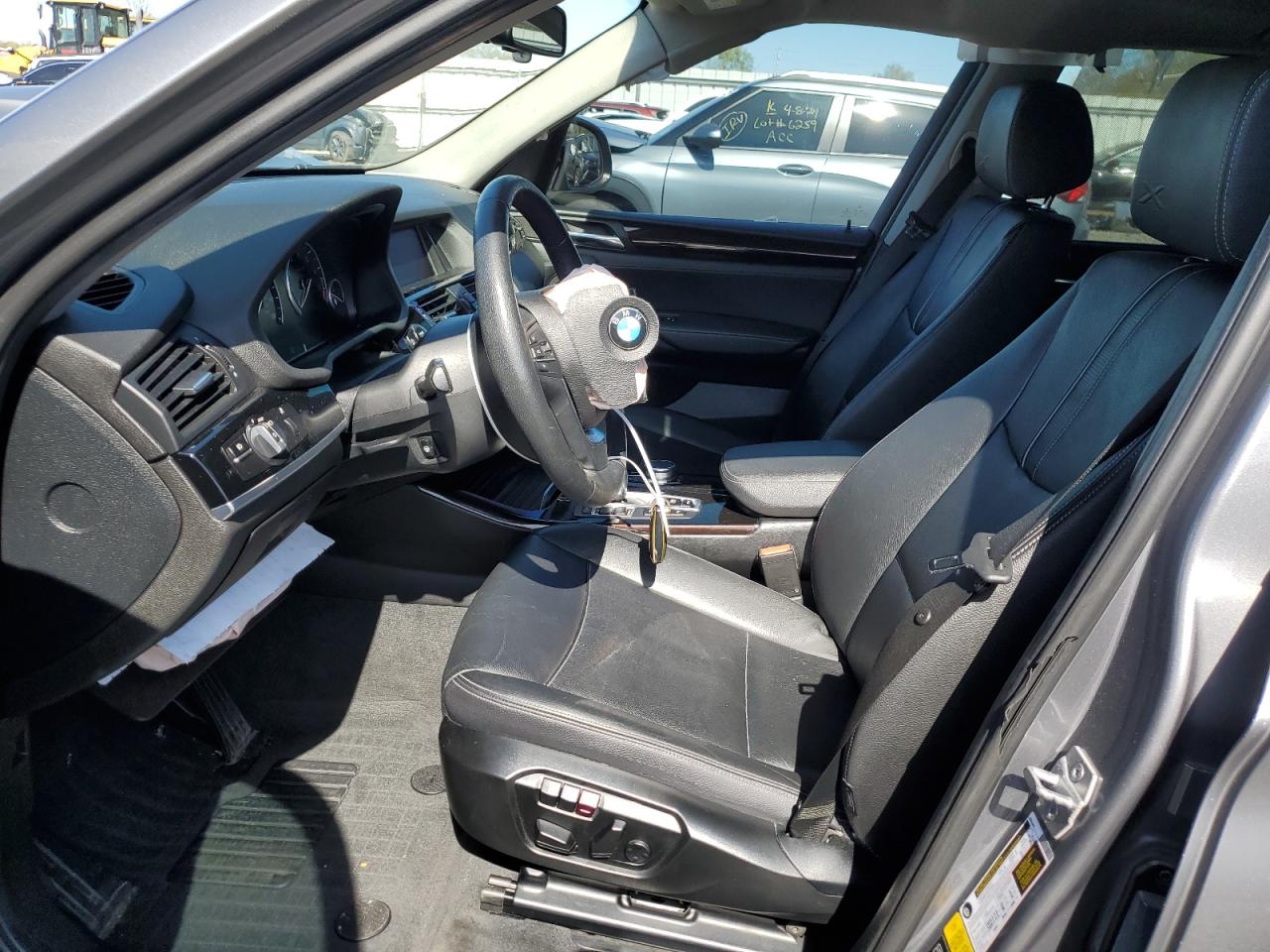 5UXWX9C58H0T15544 2017 BMW X3 xDrive28I