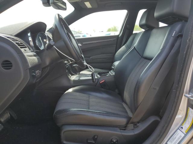 2013 Chrysler 300 S VIN: 2C3CCAGT0DH590555 Lot: 52635984