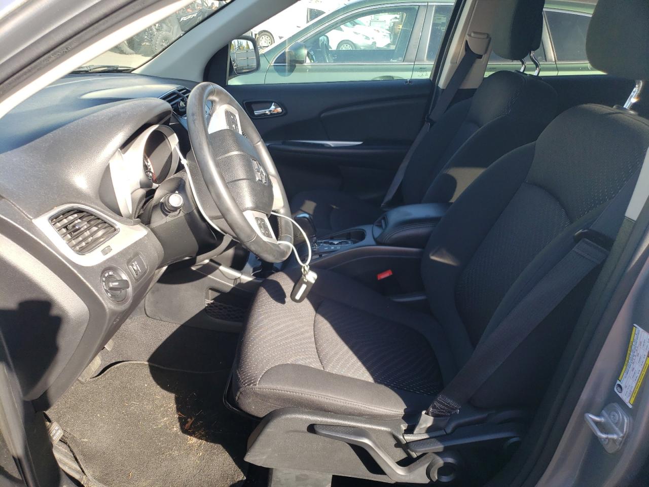 3C4PDDAG6JT477901 2018 Dodge Journey Se