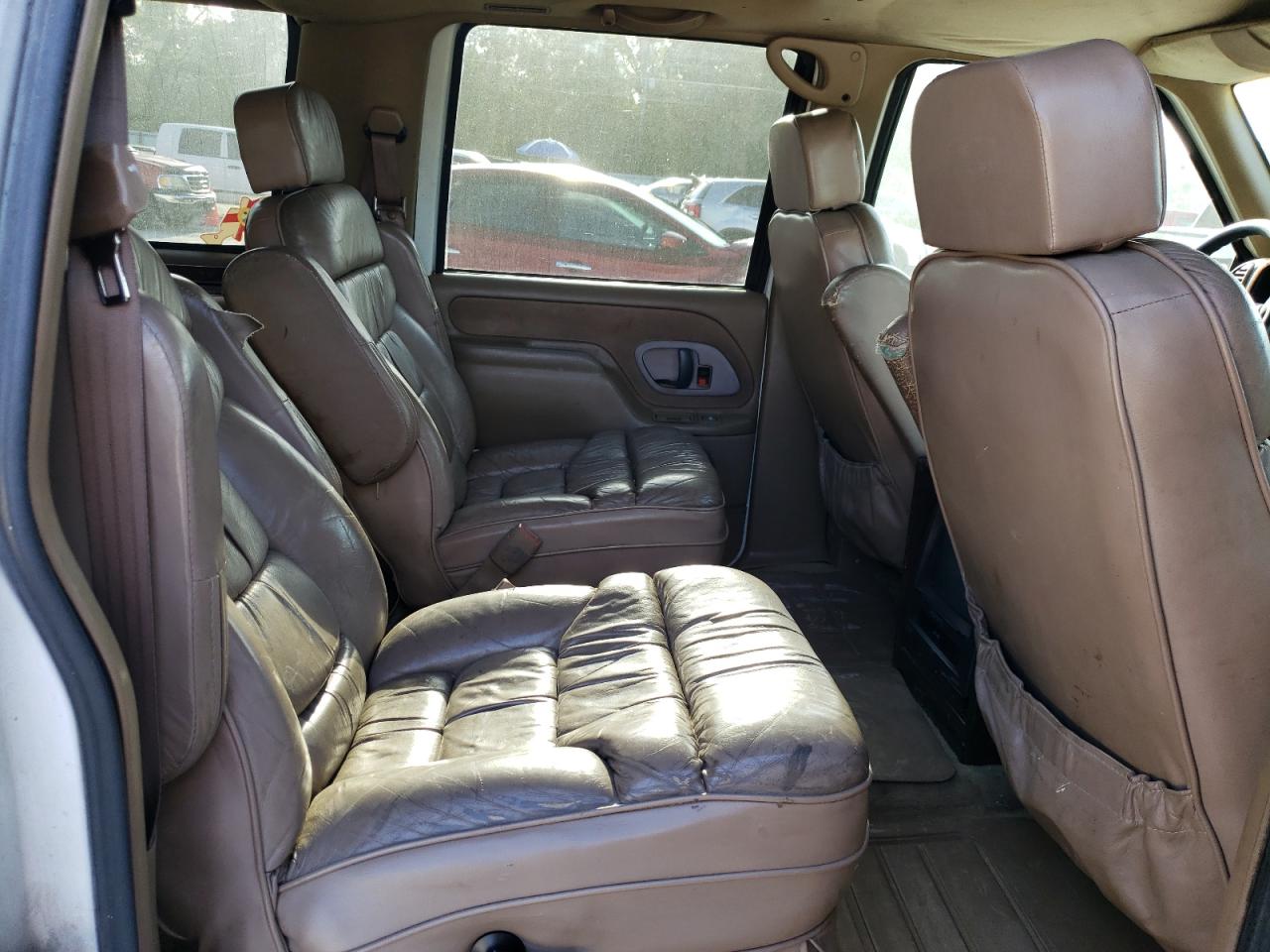 1GDFK16K8SJ713904 1995 GMC Suburban K1500