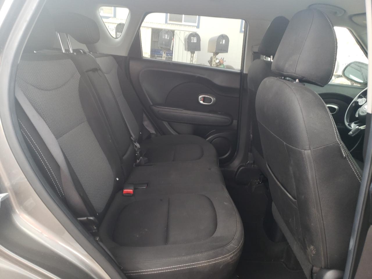 KNDJP3A50K7661825 2019 Kia Soul +