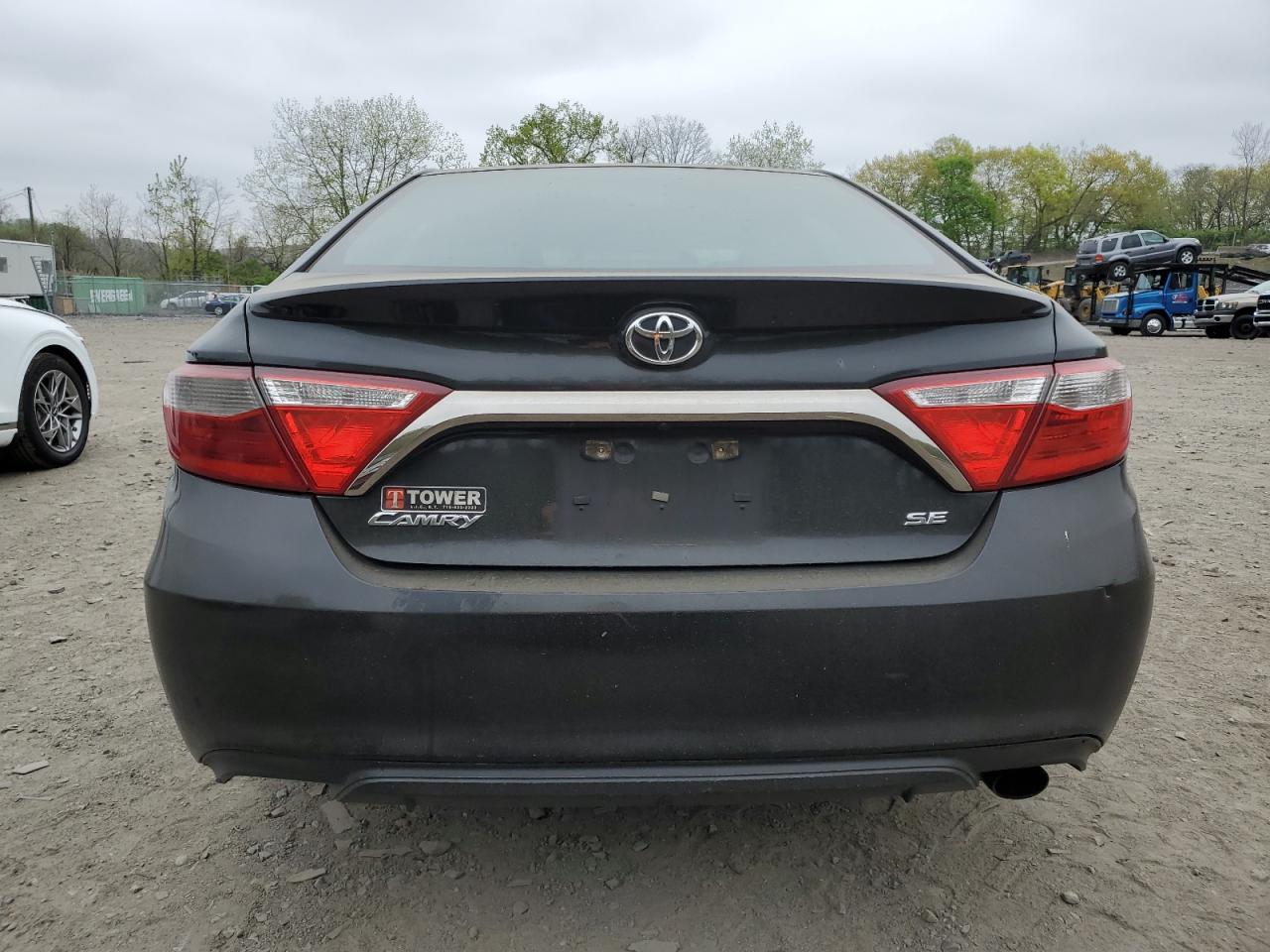 2016 Toyota Camry Le vin: 4T1BF1FKXGU150542