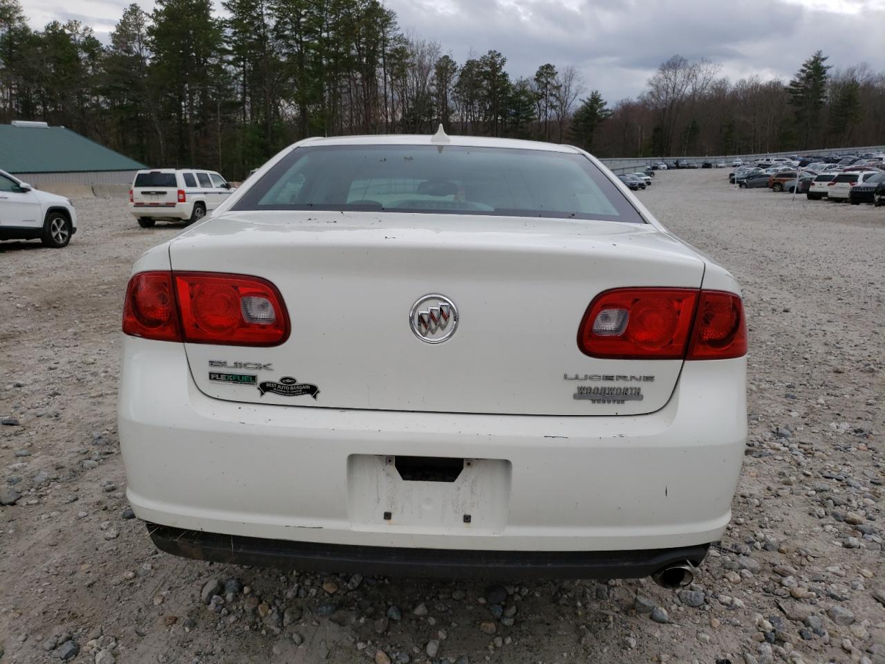 1G4HA5EM3BU101551 2011 Buick Lucerne Cx