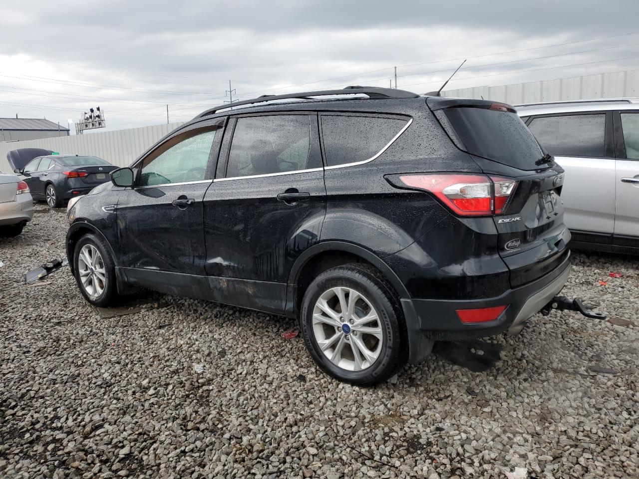 1FMCU9GDXJUB90510 2018 Ford Escape Se