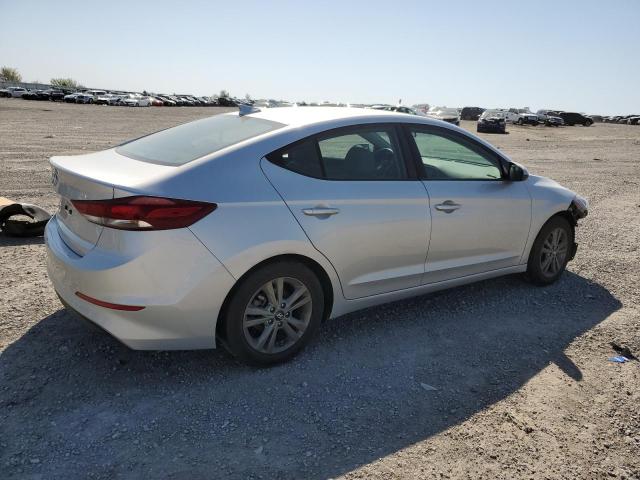 2018 HYUNDAI ELANTRA SE - 5NPD84LF3JH388959