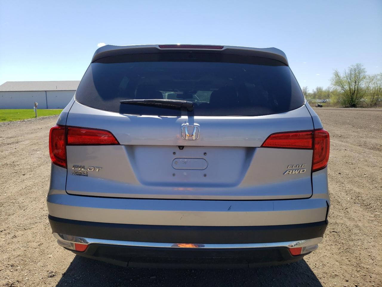 5FNYF6H02HB048783 2017 Honda Pilot Elite